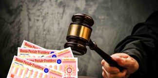 Donna fa causa alle Poste