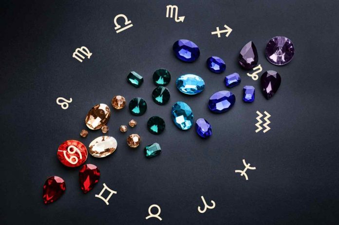 Collana Puzzle SC 4 Pezzi per Migliori Amici, Collana con Cuore Cavo Inciso, Ciondolo Abbinato BFF per Donne e Uomini