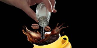 aggiungere sale al caffè